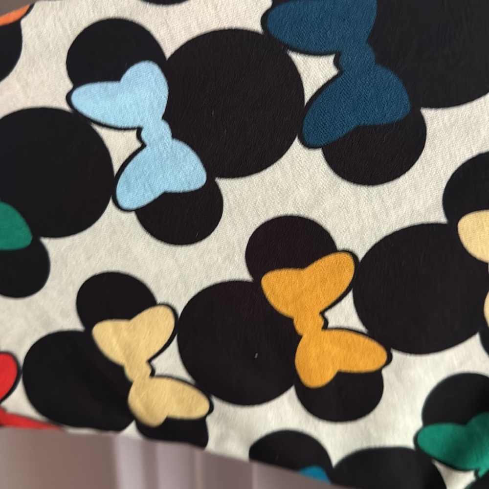 to be donated 1/28 LuLaRoe Randy Disney size Large NWT - Picture 5 of 6
